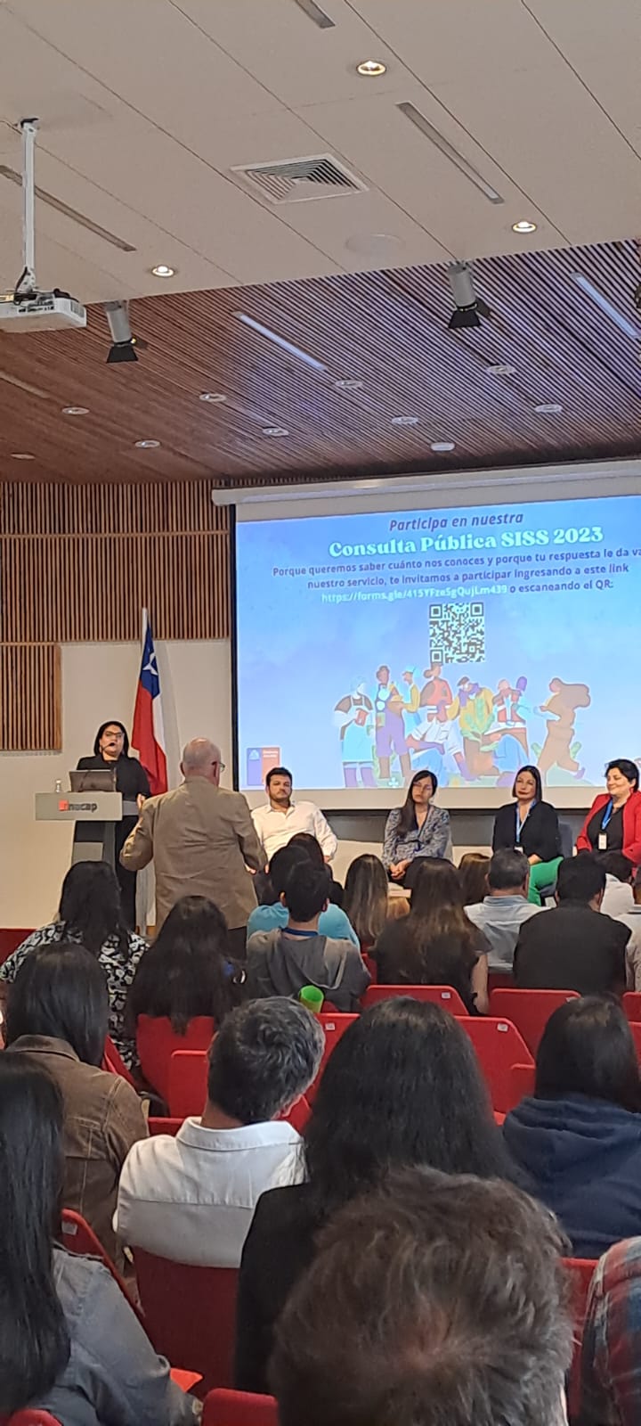 En alianza académica con INACAP, MINVU Tarapacá abordó en seminario condición de suelos salinos en Tarapacá